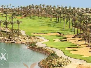 Villa 2nd row in golf in Katameya Dunes new cairo for sale