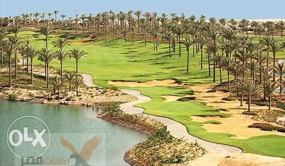 Villa 2nd row in golf in Katameya Dunes new cairo for sale
