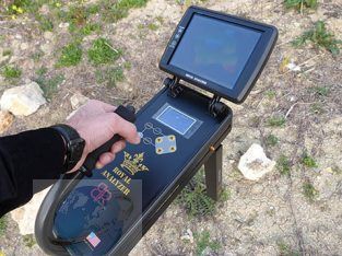 Royal Analyzer جهاز تصويري لكشف الذهب والدفائن