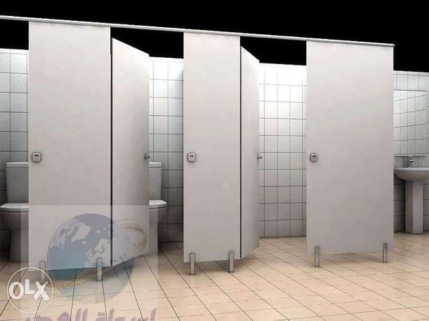 كومباكت – hpl -قواطيع حمامات